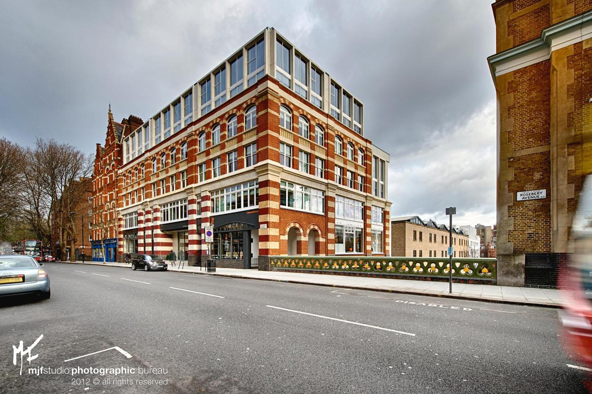 The Rosebery By Supercity Лондон