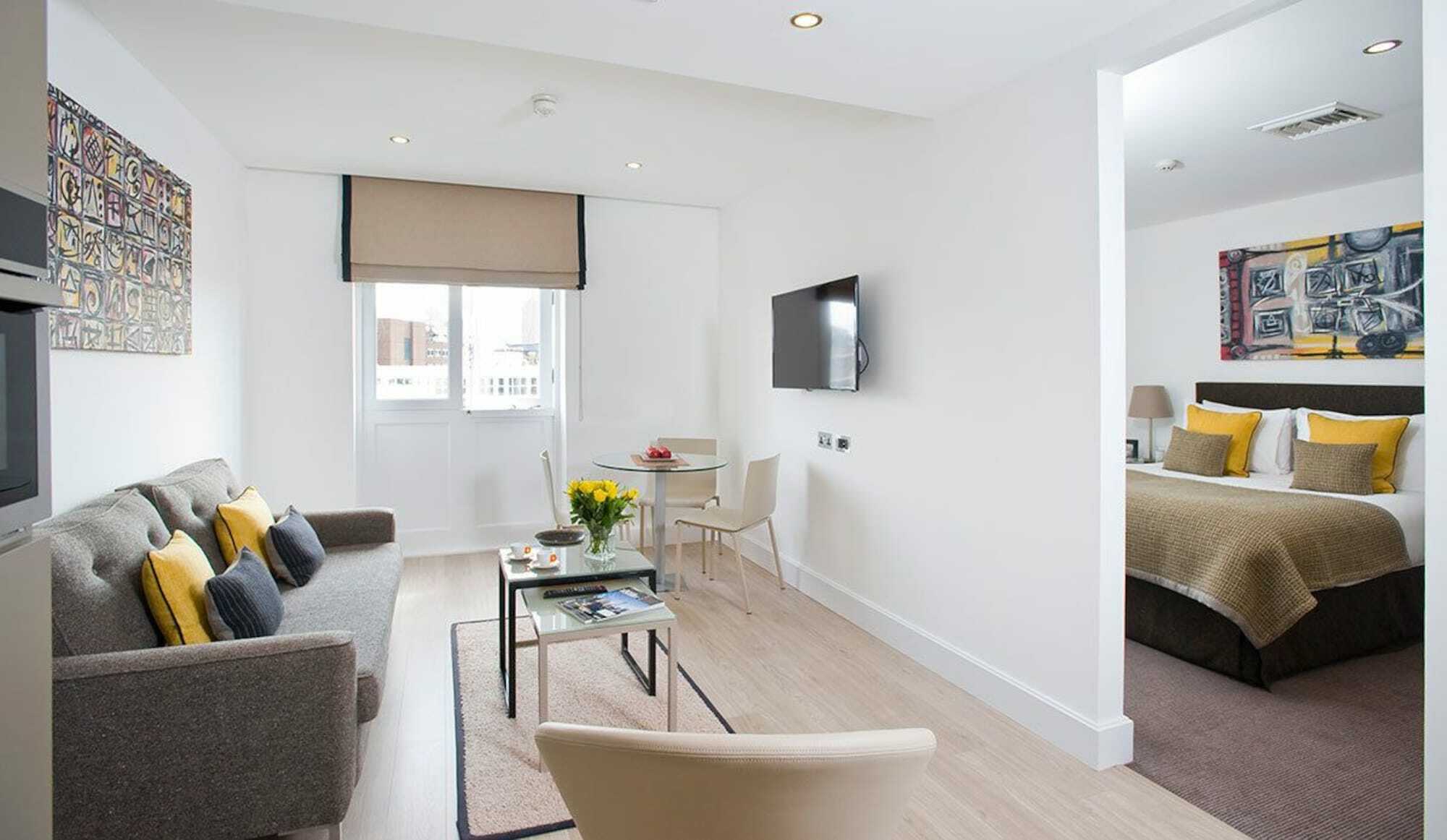 Апарт-отель The Rosebery By Supercity 4*